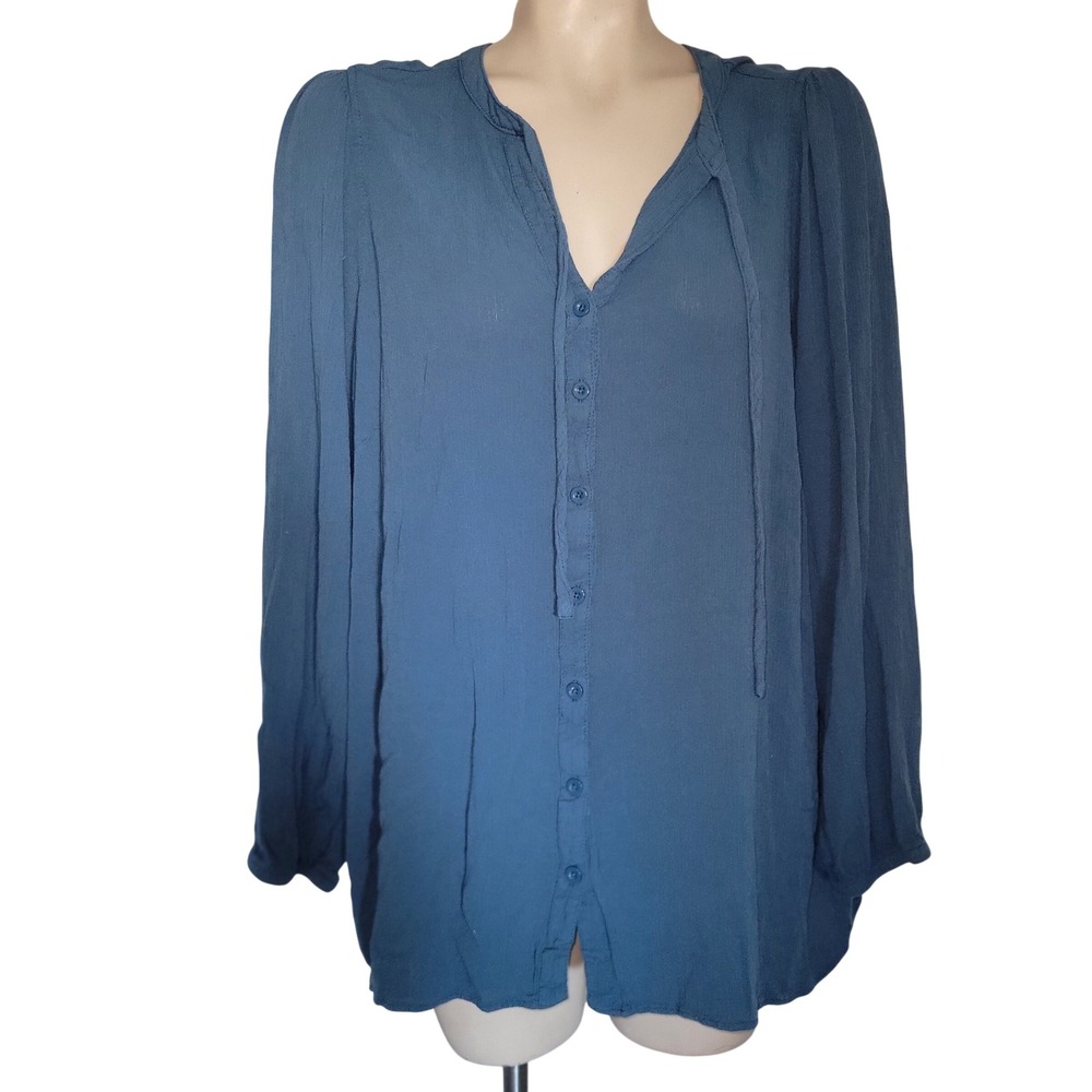 Torrid Blue Long Sleeve Button Front Tie Neck Tunic Top Plus‎ Size 3X bohemian